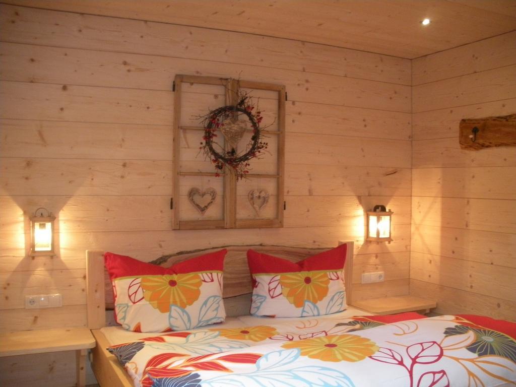 Ferienwohnung Chalet Edelweiss Montafon ซังคท์กัลเลนเคียร์ช ห้อง รูปภาพ