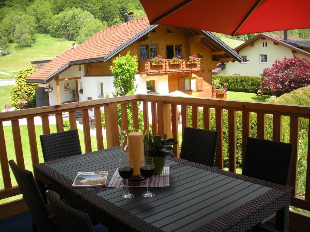 Ferienwohnung Chalet Edelweiss Montafon ซังคท์กัลเลนเคียร์ช ห้อง รูปภาพ