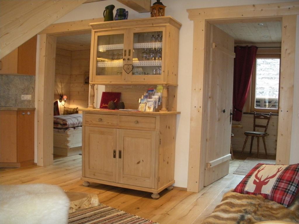 Ferienwohnung Chalet Edelweiss Montafon ซังคท์กัลเลนเคียร์ช ห้อง รูปภาพ
