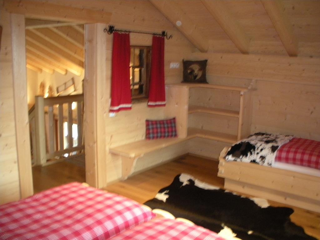 Ferienwohnung Chalet Edelweiss Montafon ซังคท์กัลเลนเคียร์ช ภายนอก รูปภาพ